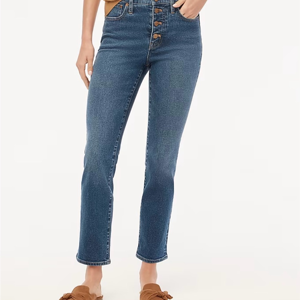 JCrew essential straight jeans. Size 28.